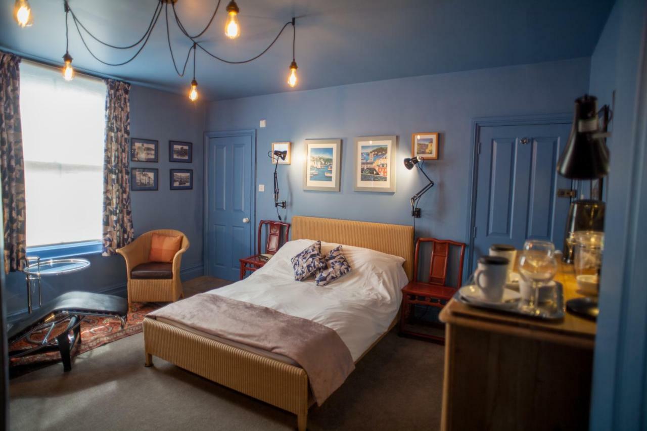 Bed and Breakfast Hill View House Dartmouth Esterno foto