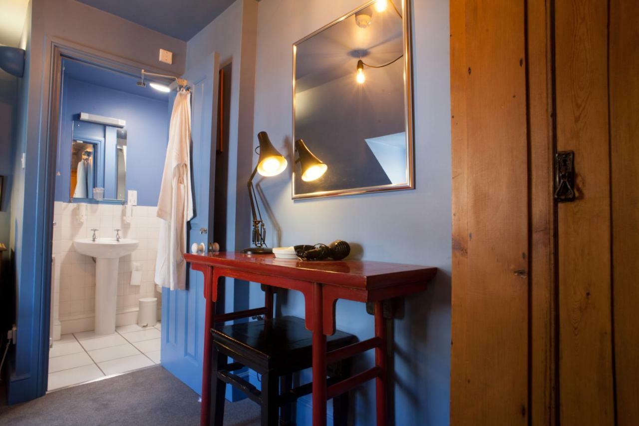 Bed and Breakfast Hill View House Dartmouth Esterno foto