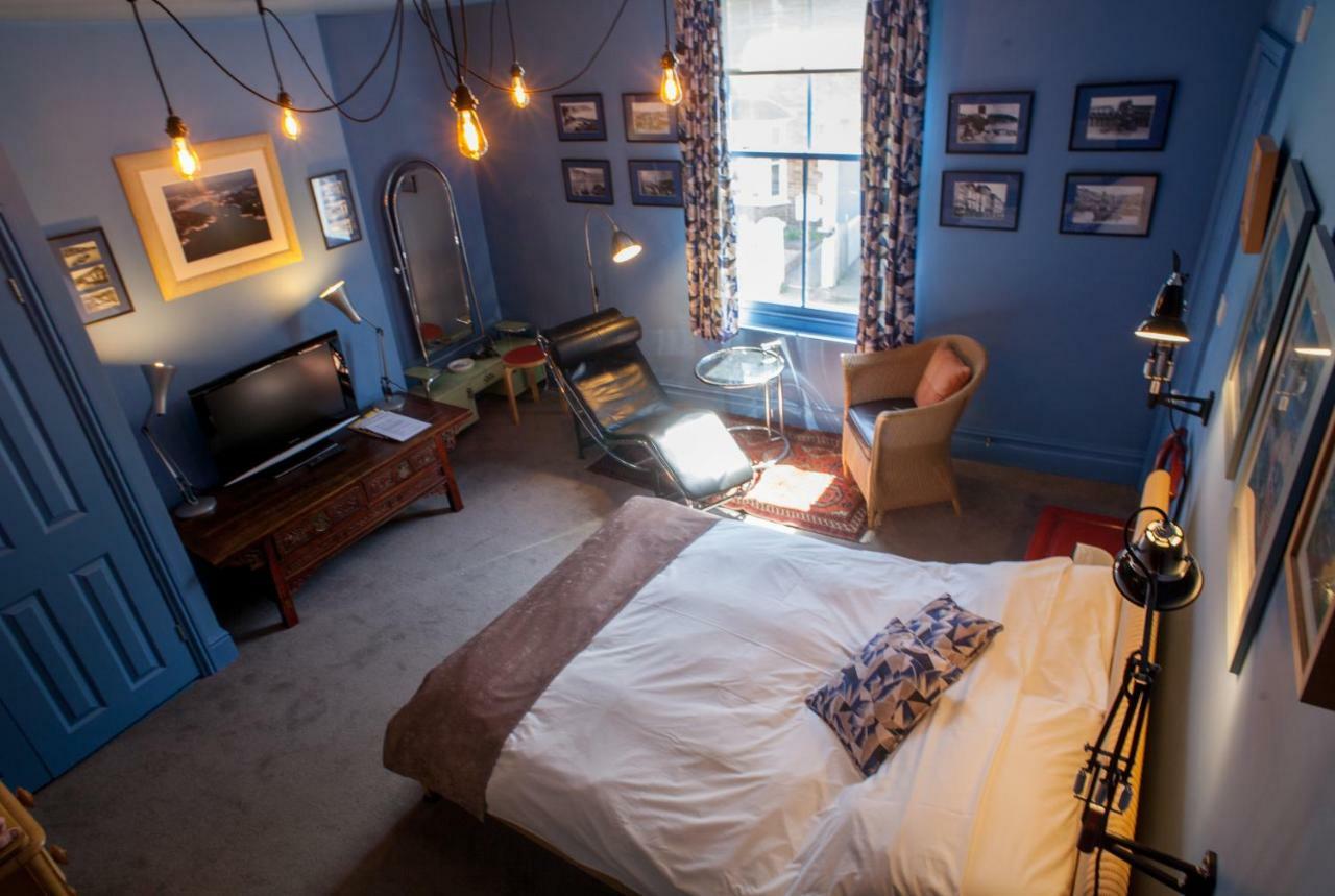 Bed and Breakfast Hill View House Dartmouth Esterno foto
